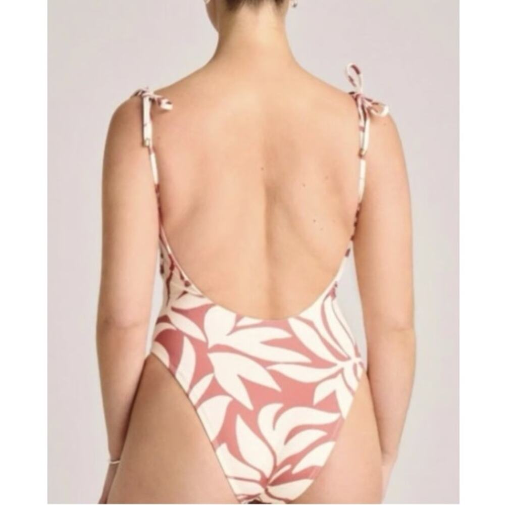 Vitamin A Terra Cutout One-Piece Swimsuit Terracotta Floral Size M - Picture 2 of 5